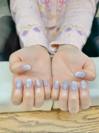 ネイル ネイルサロンエーナイン札幌大通本店所属・宇野 舞美のネイルデザイン