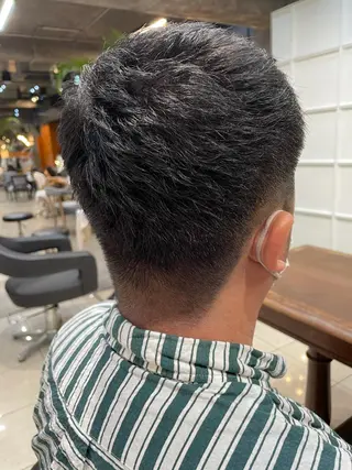 メンズ 髪質改善カラー&TR 縮毛矯正/弱酸性矯正のヘアスタイル