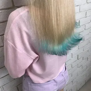 ロング 艶ハイトーン👑♡ NATSUKIのヘアスタイル