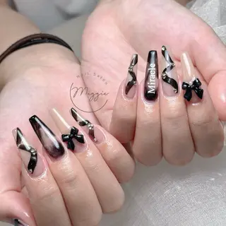 ネイル Maggie Nail🦩のネイルデザイン