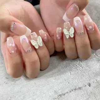 ネイル 東 千夏のネイルデザイン