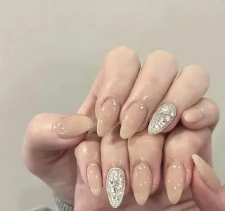 ネイル Hanni ANA.CHUOのネイルデザイン