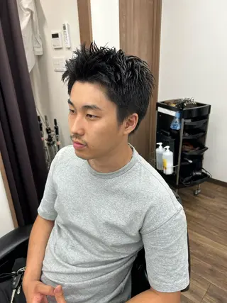 ショート メンズ DAN BRISE BARBER所属・馬上 拓海のヘアスタイル