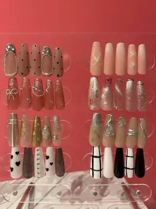 ネイル ピンキー 池田公園店のネイルデザイン