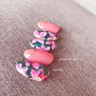 ネイル ⭐️ cheerfullyのネイルデザイン