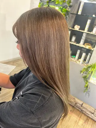 ロング カラー ブリーチ／ヘアセット 🪞🌙minamiのヘアスタイル