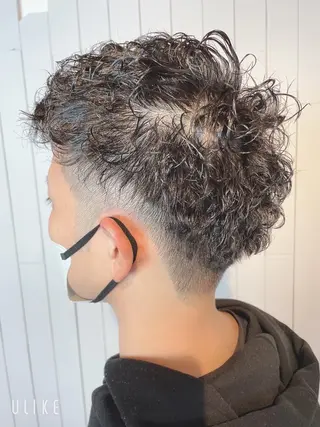 ショート パーマ ❣️モードケイズ塚口 和田一将のヘアスタイル