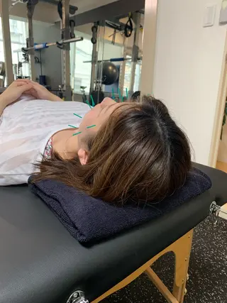 小顔矯正・美容鍼 FLOW鍼灸整体院のエステ・リラクイメージ