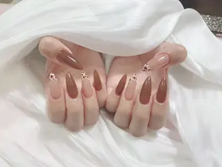 ネイル ジョリ kasumi🌹💅のネイルデザイン