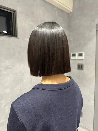 ミディアム HEDI所属・茨木 まひろのヘアスタイル