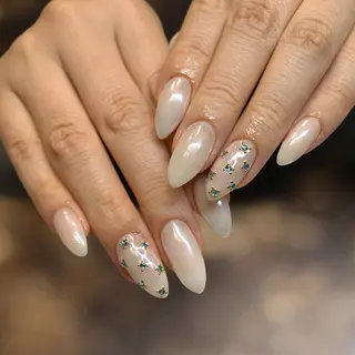 ネイル nailAVANCE akariのネイルデザイン