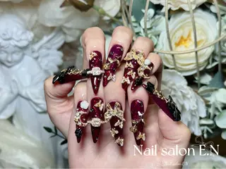 ネイル E.N🦋 長さ出し/持ち込みのネイルデザイン