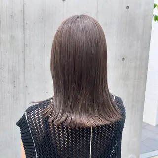 ミディアム カラー カジュアルを女っぽく 𝗮𝘆𝗮𝗰𝗼のヘアスタイル