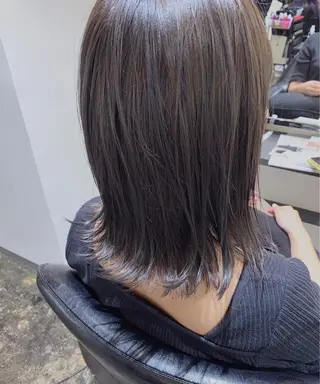 ショート カラー UMEDA FIGAROのヘアスタイル