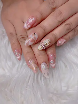 ネイル 美爪パラジェル導入店 Sunnilyのネイルデザイン