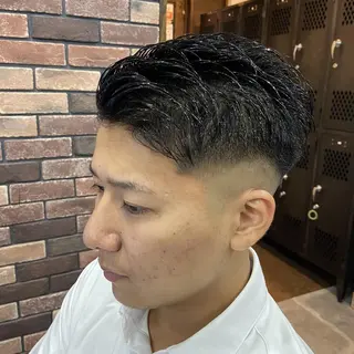 メンズ スズキ リオのヘアスタイル