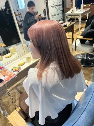 セミロング カラー umber royce所属・SEKIMOTO IBUKIのヘアスタイル
