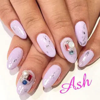 ネイル 🩵NORIKO 上品ネイルが得意🩵のネイルデザイン