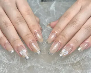 ネイル cie/42° NIJINAのネイルデザイン