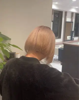 カラー FREEDOM.F所属・上野 泰誠のヘアスタイル