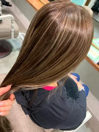 ロング カラー ヘアアレンジ 指名支持率NO.1 スタイリストのヘアスタイル