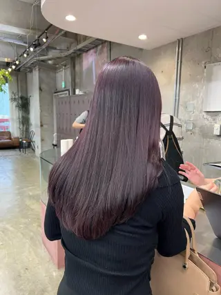 ロング カラー era所属・azumi/ボブ/暖 色/オリーブ/縮毛のヘアスタイル