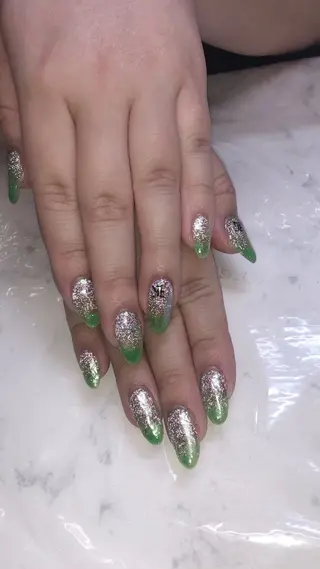 ネイル 💎Guarendo💎錦糸町店所属・✨アン ミユ✨のネイルデザイン