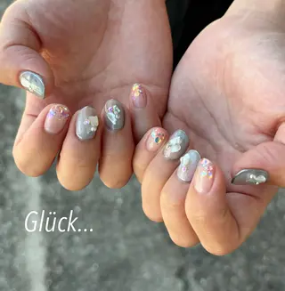 ネイル Glück ...所属・Glück... chikakoのネイルデザイン