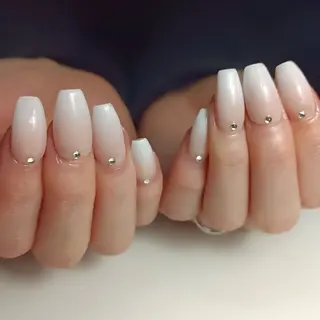 ネイル Legit nail salonのネイルデザイン