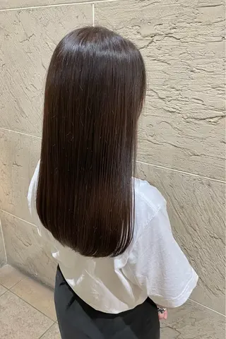 ロング カラー 菊地 紗矢のヘアスタイル