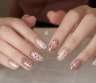 ネイル NiNa ビューティーサロン所属・Ni Naのネイルデザイン