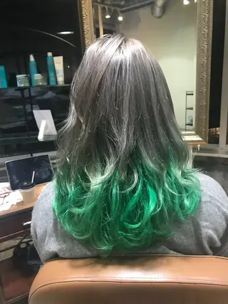 ミディアム カラー パーマ ヘアアレンジ メンズ キッズ ネイル マツエク・マツパ サロンドミルク 原宿のヘアスタイル