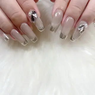 ネイル y mikuのネイルデザイン