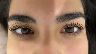 マツエク・マツパ サイトウ サエのマツエク・マツパデザイン