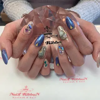 ネイル ネイルリボン 受付スタッフのネイルデザイン