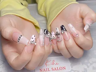 ネイル 💕鈴木ユリ パラジェル/オフ無料のネイルデザイン