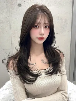 ロング カラー 💎透明感/韓国/ レイヤー/泉亮介💎のヘアスタイル