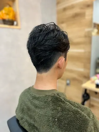 メンズ Aguhair milo森山知幸のヘアスタイル