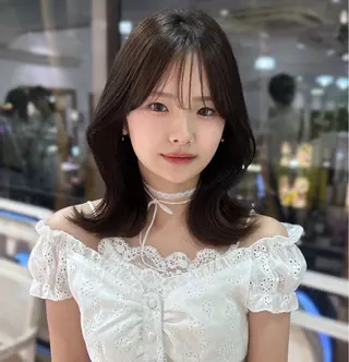 ロング カラー 韓国系艶髪🎀 miyuuのヘアスタイル