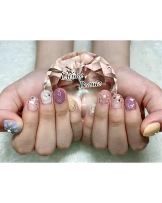 ネイル 石塚 亜矢加のネイルデザイン