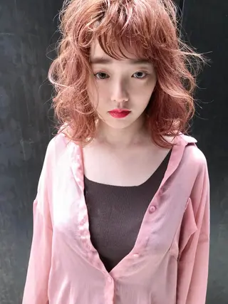 ミディアム 🌼U24 ヘアデザインラボのヘアスタイル