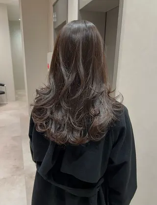 ロング カラー salowin所属・吉ヶ別符 亮祐のヘアスタイル