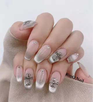 ネイル RinO Nail Salon所属・Hin Rin 日本橋店のネイルデザイン