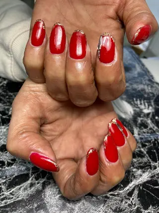 ミディアム ネイル ✴︎ Delightのネイルデザイン