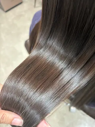 セミロング 普天間 翔太のヘアスタイル