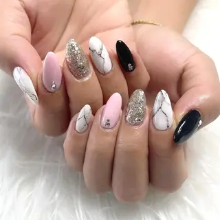 ネイル Nail&eyelash Momo所属・Nail Salon Momoのネイルデザイン