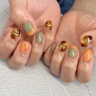 ショート カラー ネイル -yuu-所属・Lino ﾟのネイルデザイン