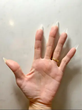 ネイル ネイルサロンエーナイン札幌大通本店所属・宇野 舞美のネイルデザイン