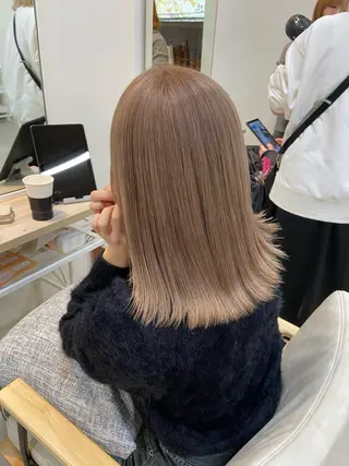 ミディアム 宮澤 泉のヘアスタイル