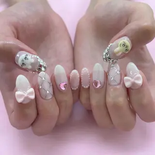 ネイル 五十嵐 美智のネイルデザイン